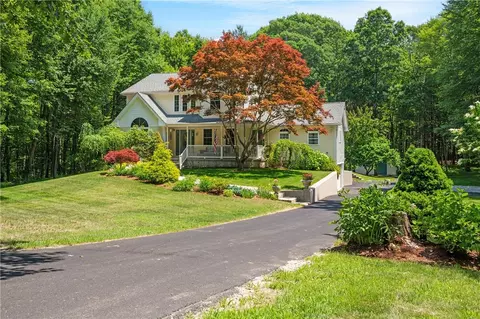 620 Steere Farm Rd, Burrillville, RI 02830
