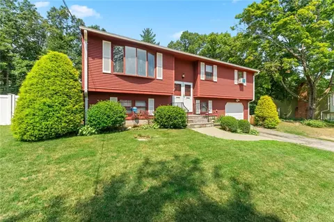 22 Centennial St, Coventry, RI 02816