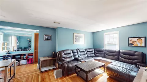 Entry Way - 21 Avenue B, Woonsocket, RI 02895 photo 1 of 3