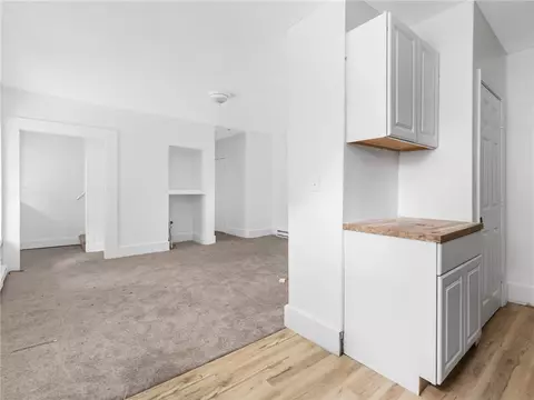 Living - 37 Paradis Ave, Woonsocket, RI 02895 photo 2 of 5