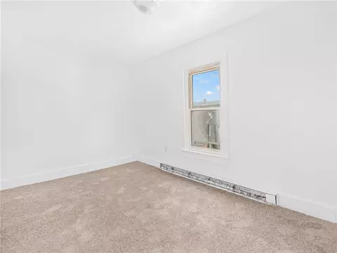 Bedroom - 37 Paradis Ave, Woonsocket, RI 02895 photo 5 of 8