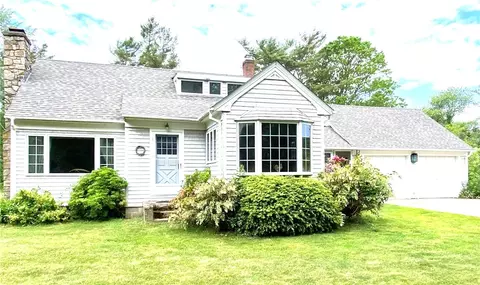 319 Charlestown Beach Rd, Charlestown, RI 02813
