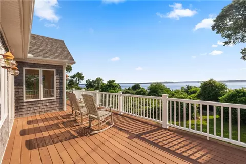 043 Fairview Ave, Jamestown, RI 02835