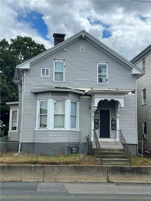 36 Carter St, Providence, RI 02907