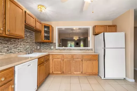 1102 Brookhaven Ln #1102, Woonsocket, RI 02895 photo 5