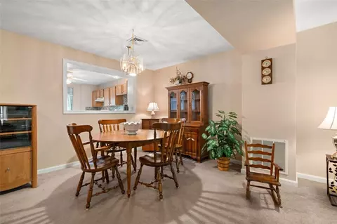 1102 Brookhaven Ln #1102, Woonsocket, RI 02895 photo 8