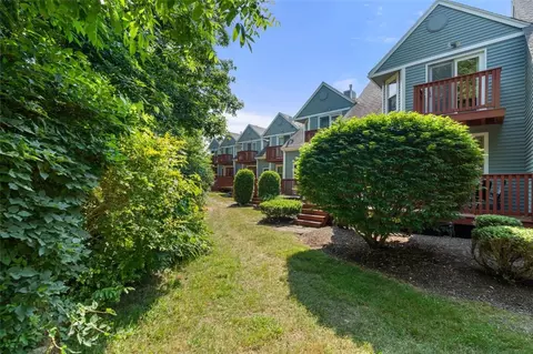 1102 Brookhaven Ln #1102, Woonsocket, RI 02895 photo 26