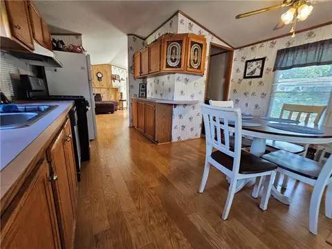 14 Torch Ln, Coventry, RI 02816 photo 6