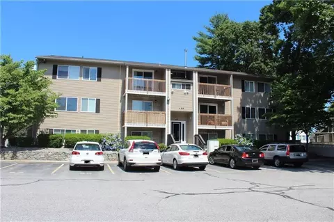 133 Fordson Ave #2, Cranston, RI 02910