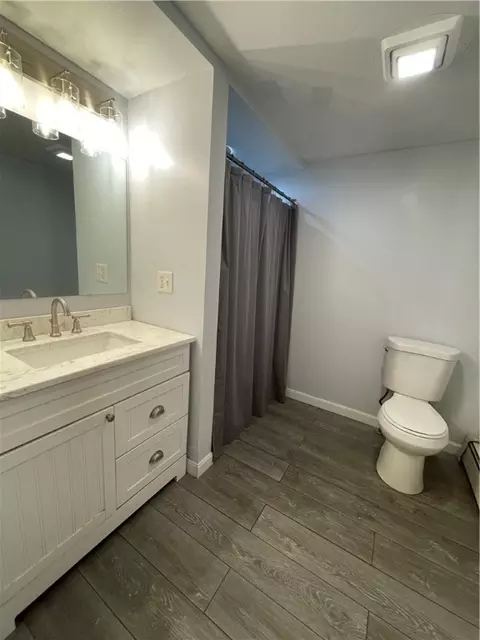 Bath - 3 Pine Ln, Coventry, RI 02816 photo 1 of 3