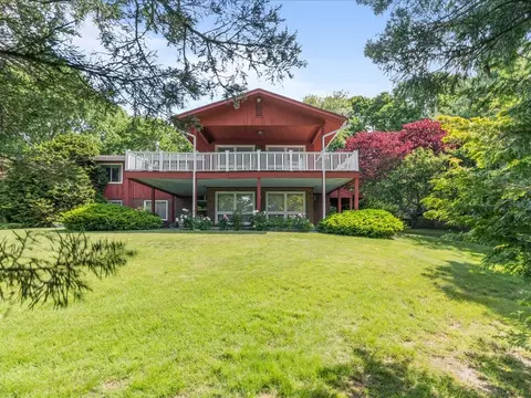 24 Happy Valley Rd, Westerly, RI 02891