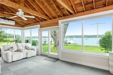 Exterior - 9 Shore Dr, Warren, RI 02885 photo 4 of 5