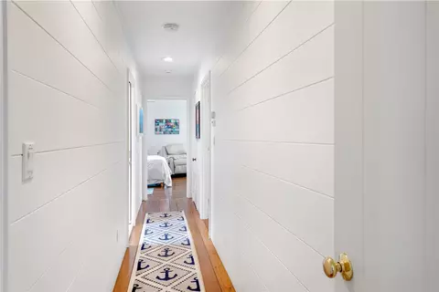 Entry Way - 9 Shore Dr, Warren, RI 02885 photo 1 of 3
