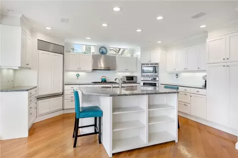 Kitchen - 9 Shore Dr, Warren, RI 02885 photo 1 of 3