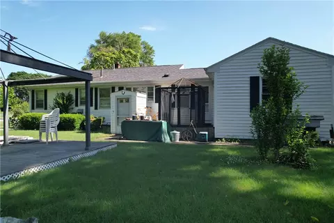 179 Wood St, Fall River, MA 02721 photo 24
