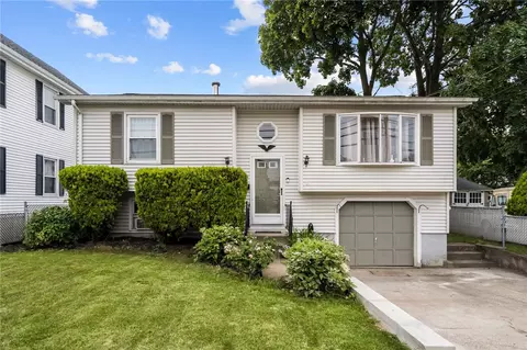 393 Benefit St, Pawtucket, RI 02861