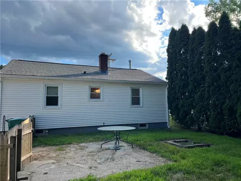 193 Avenue A, Woonsocket, RI 02895 photo 5