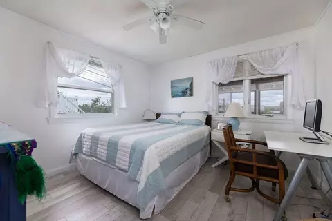 Bedroom - 481 Atlantic Ave, Westerly, RI 02891 photo 4 of 5