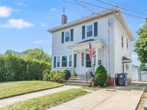 24 Waldron Ave, Cranston, RI 02910