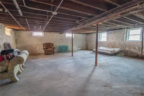 120 Daniels St, Woonsocket, RI 02895 photo 40