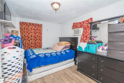 120 Daniels St, Woonsocket, RI 02895 photo 17