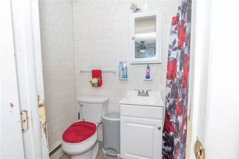 120 Daniels St, Woonsocket, RI 02895 photo 29