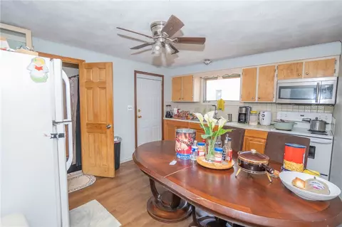 120 Daniels St, Woonsocket, RI 02895 photo 36