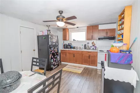 120 Daniels St, Woonsocket, RI 02895 photo 14