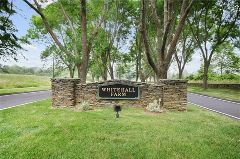 510 Corey Ln, Middletown, RI 02842