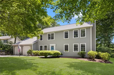 30 Woodmark Way, South Kingstown, RI 02879