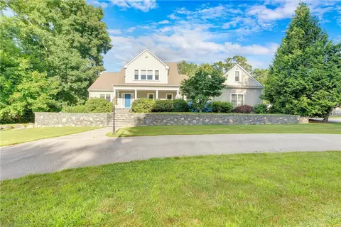208 Ten Rod Rd, North Kingstown, RI 02852