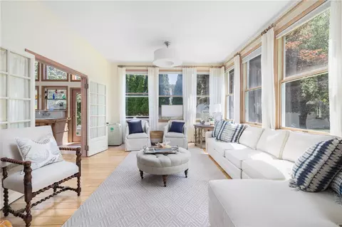 Living - 38 Eastern View Ave, South Kingstown, RI 02879 photo 1 of 6