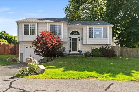 12 Gage St, West Warwick, RI 02893