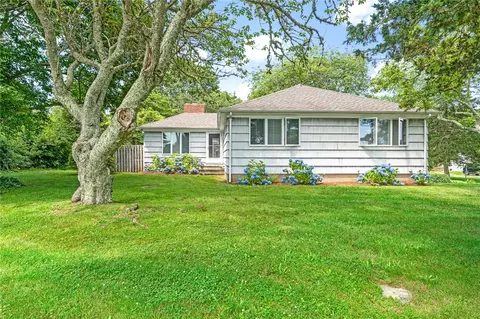 27 Champlin Dr, Westerly, RI 02891 photo 30