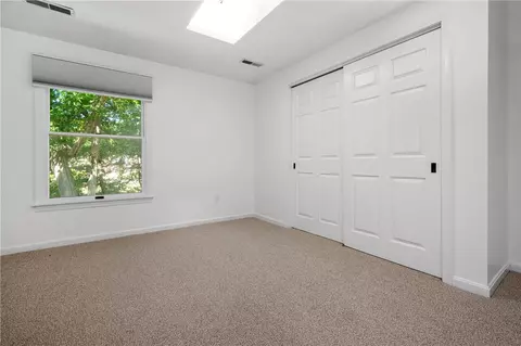 Bedroom - 161 W Shore Rd #B2, Warwick, RI 02889 photo 3 of 4
