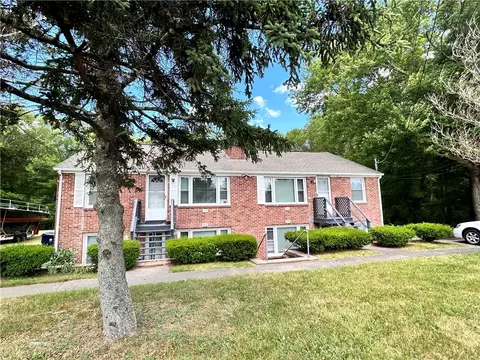 310 Newcomb Rd, North Kingstown, RI 02852