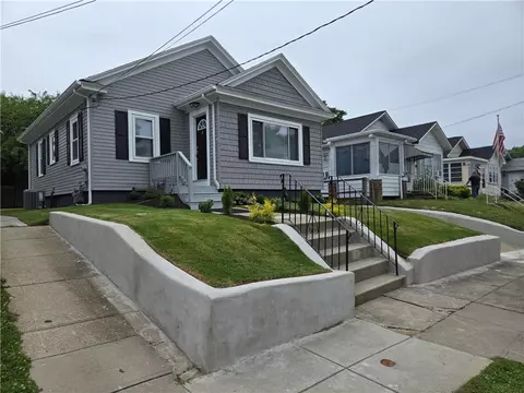 138 Eldridge St, Cranston, RI 02910