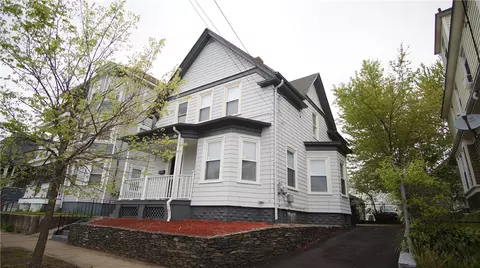 217 Vermont Ave, Providence, RI 02905