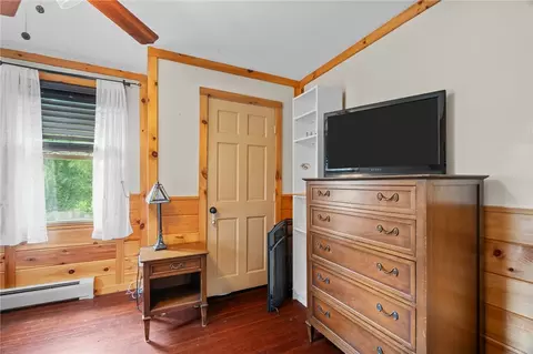 Bedroom - 93 Clarkson St, Fall River, MA 02724 photo 8 of 11