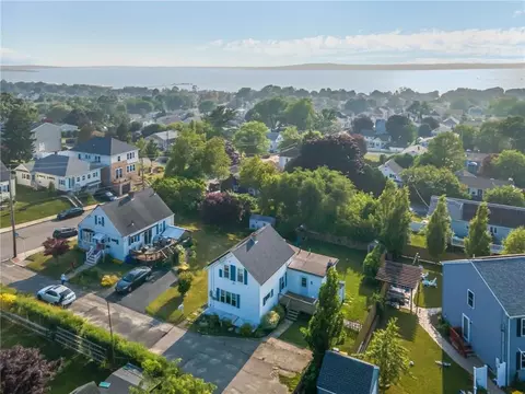 View/Area - 93 Clarkson St, Fall River, MA 02724 photo 3 of 3