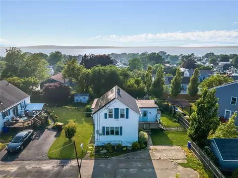 View/Area - 93 Clarkson St, Fall River, MA 02724 photo 2 of 3