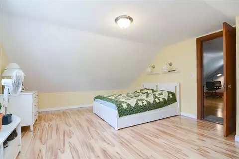 Bedroom - 41 Saint Leon Ave, Woonsocket, RI 02895 photo 3 of 4