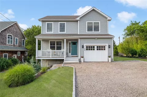 40 Mast St, Jamestown, RI 02835