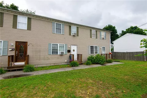 32 Hillwood St #2, Cranston, RI 02920