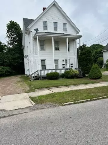 35 Pleasant St, Westerly, RI 02891