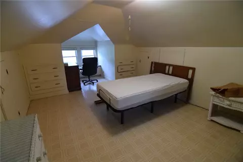 Bedroom - 154 Beach St, Westerly, RI 02891 photo 4 of 6