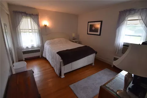 Bedroom - 154 Beach St, Westerly, RI 02891 photo 1 of 6