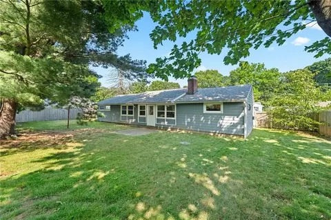 Exterior - 73 Chatworth Ave, Warwick, RI 02886 photo 2 of 4