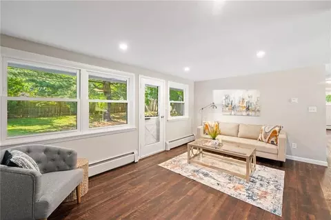 Living - 73 Chatworth Ave, Warwick, RI 02886 photo 2 of 5