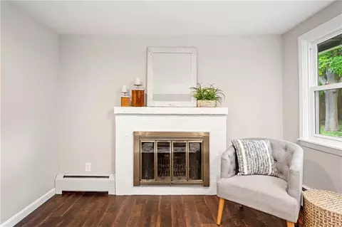 Living - 73 Chatworth Ave, Warwick, RI 02886 photo 4 of 5